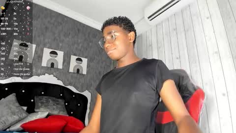 teylor_lovee online show from March 2026 09:29:02 PM