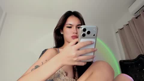 Snapshot of tgirl_luna69 chatting on June 2026 07:22:02 AM Luna online show from June 2026 07:22:02 AM