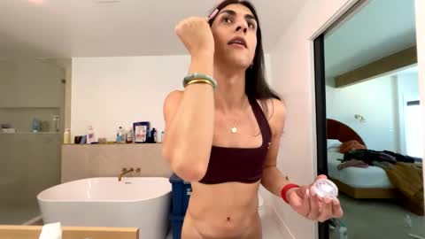 Snapshot of tgirltoesx chatting on April 2026 07:49:01 PM babygirlmami online show from April 2026 07:49:01 PM