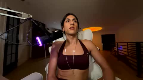 Snapshot of tgirltoesx chatting on April 2026 08:06:02 AM babygirlmami online show from April 2026 08:06:02 AM