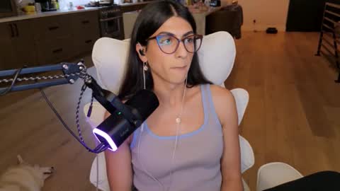 Snapshot of tgirltoesx chatting on May 2026 06:29:02 AM babygirlmami online show from May 2026 06:29:02 AM