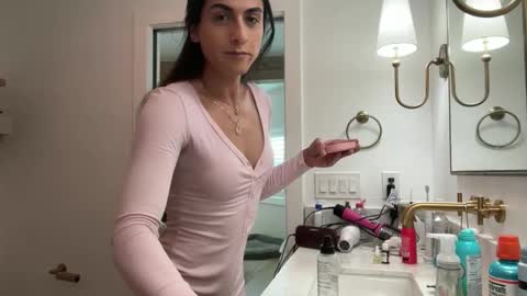 Snapshot of tgirltoesx chatting on June 2026 11:53:02 PM babygirlmami online show from June 2026 11:53:02 PM