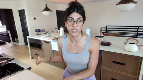 Snapshot of tgirltoesx chatting on July 2026 05:30:02 PM babygirlmami online show from July 2026 05:30:02 PM