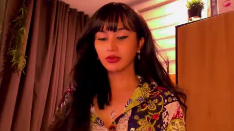 th3r3sa online show from January 2025 11:08:02 AM