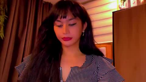 th3r3sa online show from March 2025 06:28:02 AM