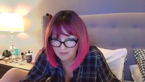 Thaleia Quinn online show from October 2025 11:16:01 PM