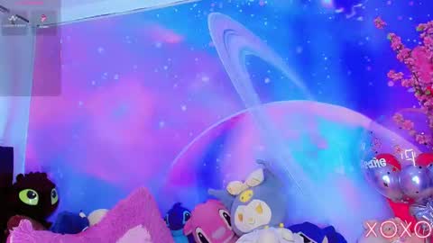 Thalia Girl online show from April 2026 11:32:01 PM