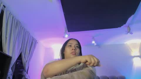 Thalia online show from April 2026 06:47:02 AM