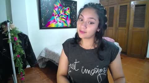 Snapshot of thaliacooper chatting on December 2024 06:06:01 AM online show from December 2024 06:06:01 AM
