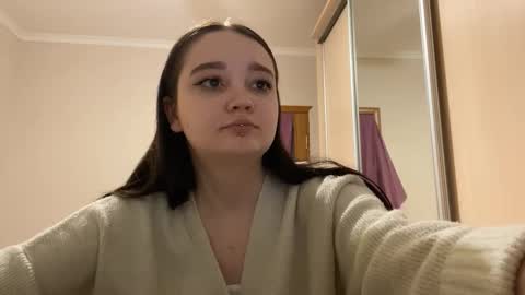 Yumi online show from February 2026 03:30:02 PM