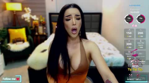 T H A L I A online show from December 2024 04:51:01 PM