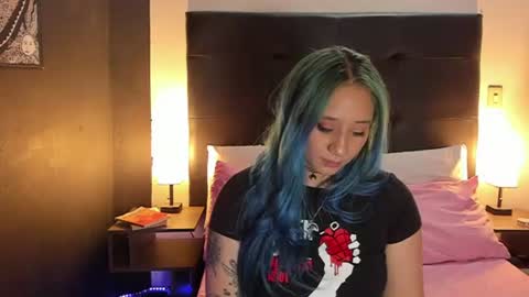 Snapshot of thamyjade chatting on July 2026 09:42:01 PM Thamy online show from July 2026 09:42:01 PM