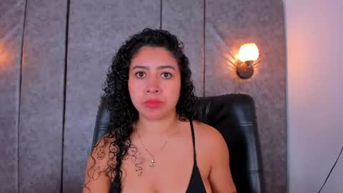 thara webstter online show from July 2026 11:46:02 AM