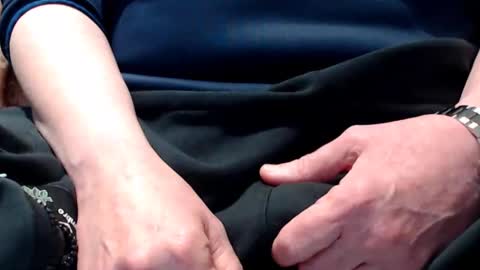 Snapshot of the1pocketrocket chatting on December 2024 08:32:01 PM the1pocketrocket online show from December 2024 08:32:01 PM