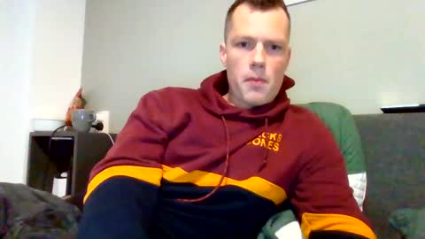 Dennis online show from December 2025 09:04:01 AM