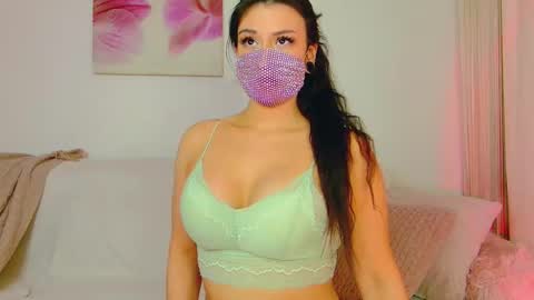 Snapshot of the__sabenna chatting on October 2025 04:07:02 PM Madina online show from October 2025 04:07:02 PM