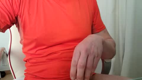 Snapshot of the_hard_baguette chatting on February 2026 12:23:02 PM La Baguette dure online show from February 2026 12:23:02 PM