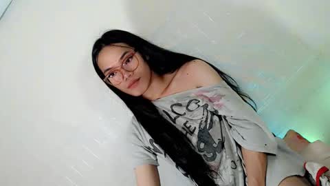 the_horny_bella online show from April 2026 08:37:01 PM