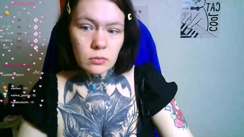 the_ice_owl online show from October 2025 10:27:01 AM