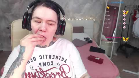 the_ice_owl online show from March 2026 03:22:01 AM