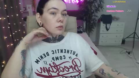 the_ice_owl online show from March 2026 01:10:02 AM