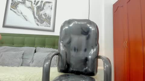   T H E    M A R K   K I N G online show from April 2026 07:07:02 PM