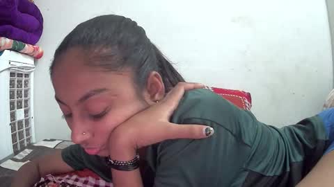 Suzan Sexy online show from November 2025 04:45:02 AM