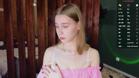 Vicky online show from February 2026 06:38:01 PM