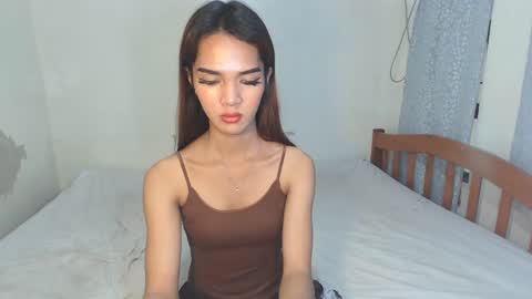 thea121698 online show from October 2025 06:59:01 AM