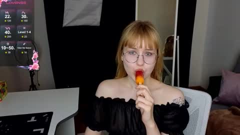 thea_quill online show from March 2026 01:45:01 PM