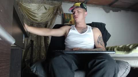 Miguel Angel online show from February 2025 04:12:02 AM
