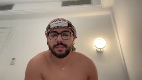 thearabboy98 online show from January 2025 10:06:02 AM