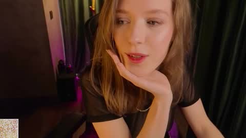 Snapshot of thebeautifulday chatting on February 2026 10:58:02 AM Emma 3 online show from February 2026 10:58:02 AM