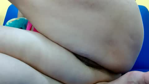    Karla    online show from March 2025 07:34:02 AM