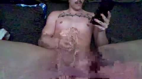 Snapshot of thebird9898 chatting on January 2026 07:39:01 PM thebird9898 online show from January 2026 07:39:01 PM
