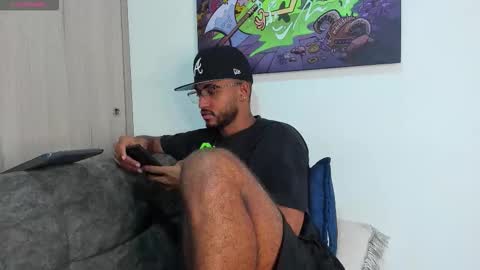 Snapshot of theblack_frank chatting on January 2026 12:42:01 PM theblack_frank online show from January 2026 12:42:01 PM