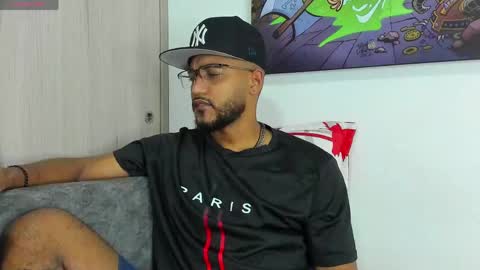 Snapshot of theblack_frank chatting on April 2026 12:14:02 PM theblack_frank online show from April 2026 12:14:02 PM