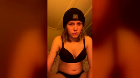 theborderline14 online show from March 2026 05:19:01 AM