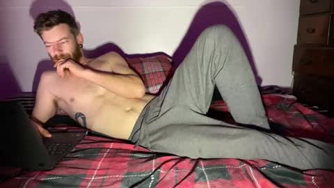 Snapshot of thecarrguyy chatting on January 2025 11:56:01 AM Thatcarrguyy online show from January 2025 11:56:01 AM