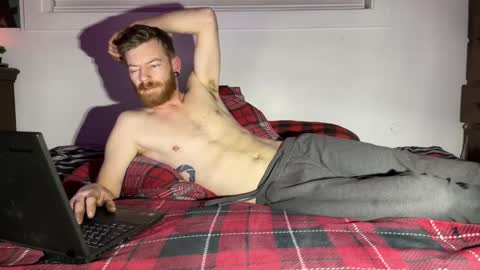 Snapshot of thecarrguyy chatting on January 2025 09:03:01 AM Thatcarrguyy online show from January 2025 09:03:01 AM