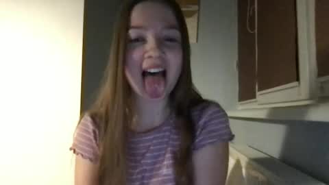 Snapshot of thecrystal chatting on February 2025 08:26:01 PM Crystal online show from February 2025 08:26:01 PM