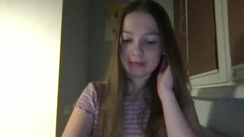 Snapshot of thecrystal chatting on February 2025 11:31:01 PM Crystal online show from February 2025 11:31:01 PM