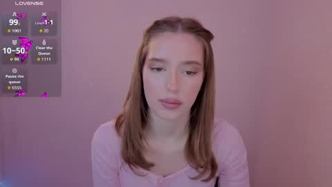 Olivia online show from May 2026 07:08:02 PM