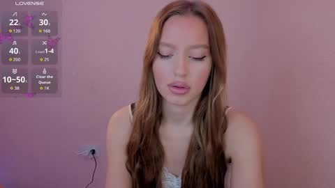 Olivia online show from June 2026 07:09:02 PM