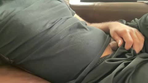 Snapshot of theenormousdick chatting on September 2025 01:05:02 AM TheEnormousDick online show from September 2025 01:05:02 AM