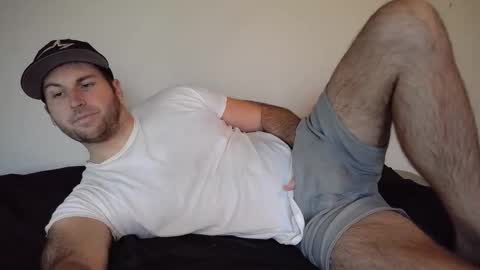 Theetwohander online show from April 2026 06:10:01 PM