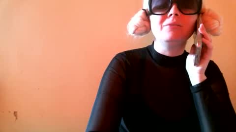 Snapshot of thegoddessfrida chatting on October 2025 05:36:01 PM Goddess Frida online show from October 2025 05:36:01 PM