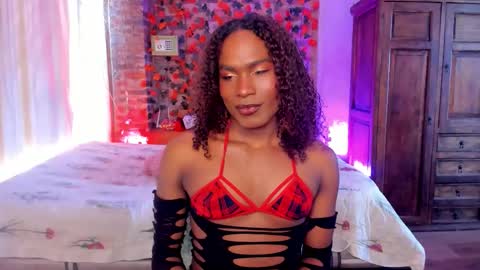 Goldie online show from November 2025 04:40:02 PM