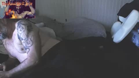Snapshot of thehelljeje chatting on May 2026 06:49:01 PM thehelljeje online show from May 2026 06:49:01 PM