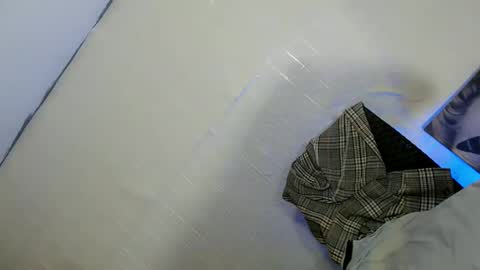 laisa online show from December 2025 10:25:01 PM